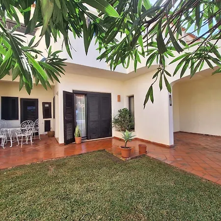 30 - Casas Do Beco Dos Lirios * 阿尔布费拉