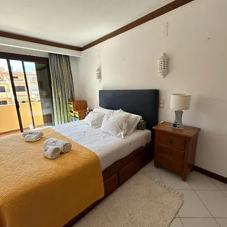30 - Casas Do Beco Dos Lirios * 阿尔布费拉